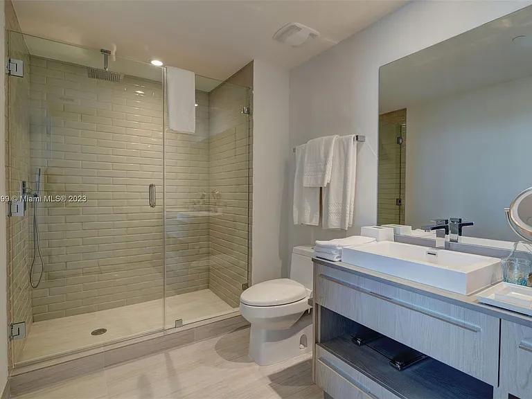 4010 S Ocean Dr #R2106 — Photo 16