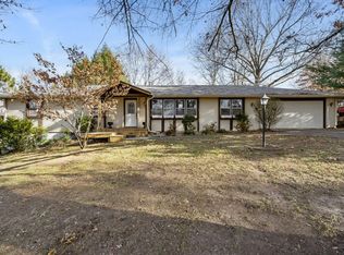 1508 S Bedford Rd, Springfield, MO 65809