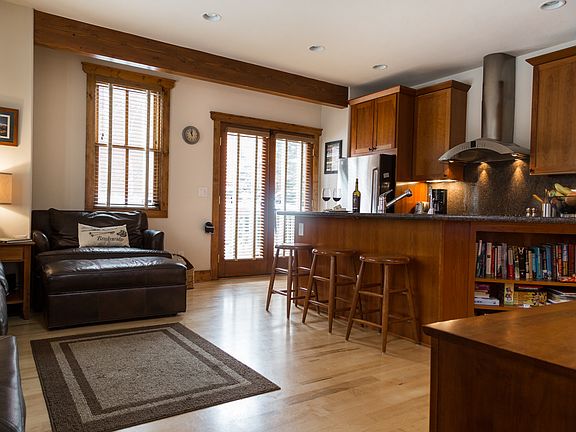 Living room/ kitchen view 
