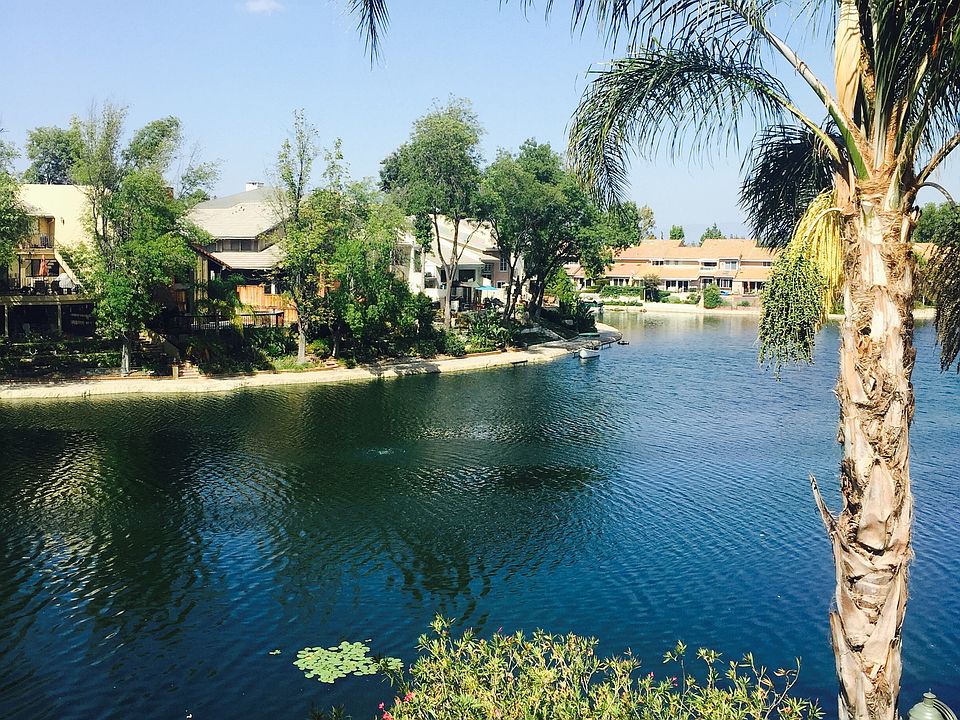 1st image of 4524 Park Verona
