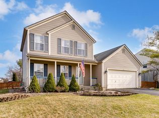 300 Edgemont Ct, Pataskala, OH