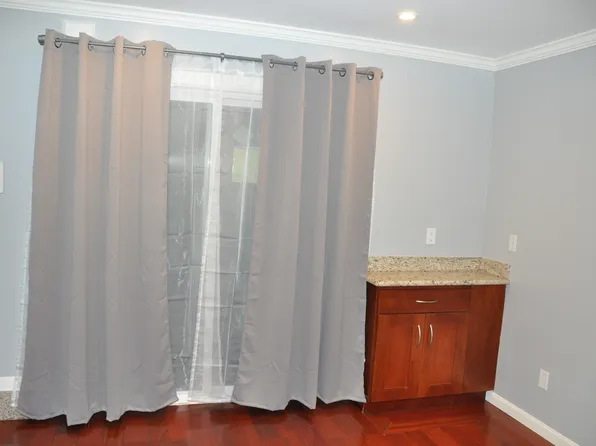 54 Sycamore St, San Francisco, CA 94110