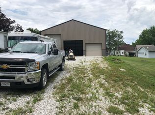 624 Pitts St, Paris, MO 65275