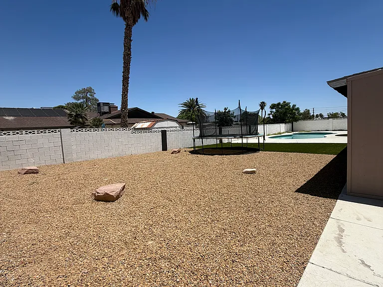 3420 W Warm Springs Rd — Photo 35