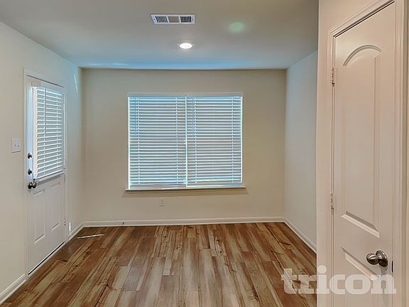 4th image of 204 Micah Ln