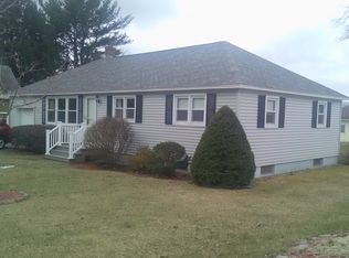 43 Pinnacle Rd, Newport, NH 03773