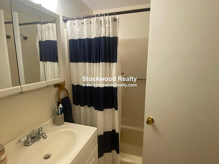 385 Dorchester St #A12 — Photo 8
