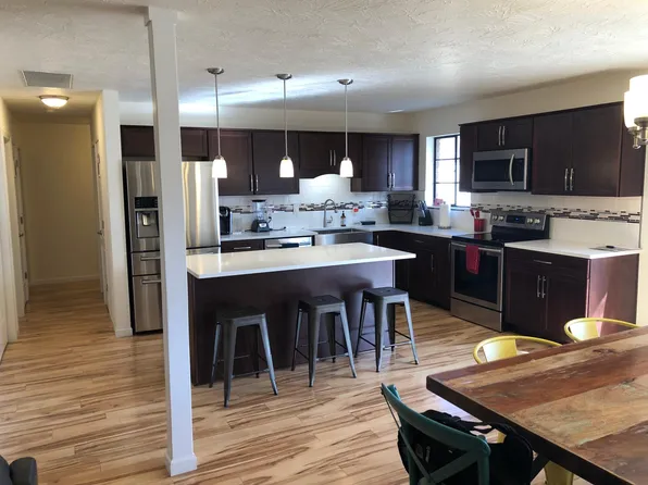 4196 S Monroe Blvd, South Ogden, UT 84403