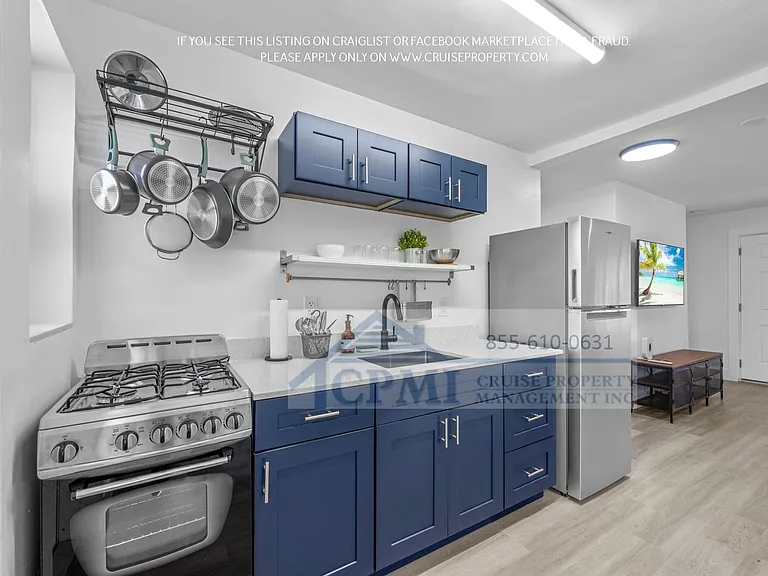 2021 Plunkett St Hollywood, FL 33020 — Photo 29