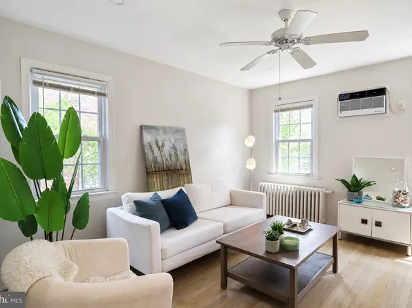 2228 40th St NW APT 2, Washington, DC 20007