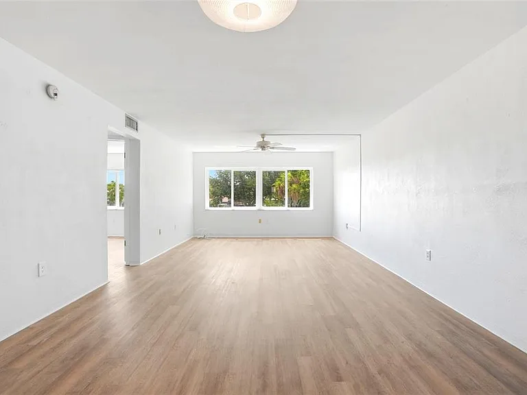 4570 Overlook Dr NE #284 — Photo 7