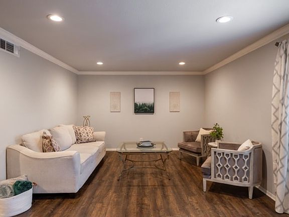 3rd image of 7500 Callaghan Rd APT 236