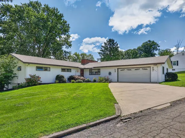 201 Wilmot Dr, Towanda, PA 18848