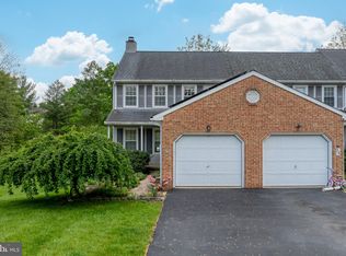 36 Greythorne Rd, Lancaster, PA 17603
