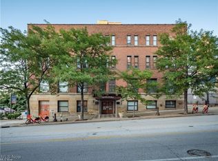 1133 W 9th St APT 405, Cleveland, OH