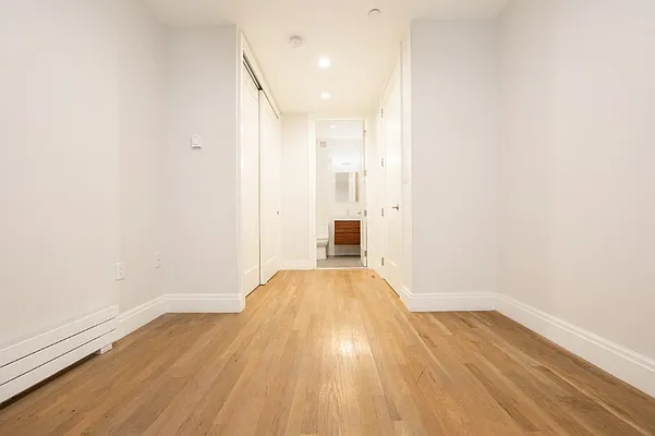 Rented by Living New York | media 14