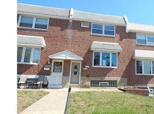 2827 Maxwell St, Philadelphia, PA 19136