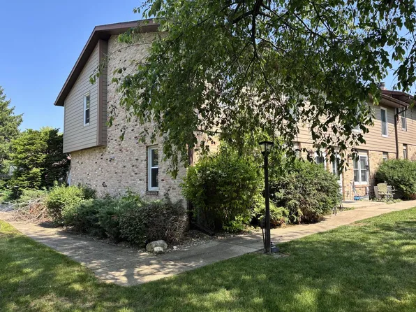 501 Hartridge DRIVE, Hartland, WI 53029