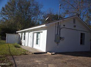 12011 Three Rivers Rd, Gulfport, MS 39503