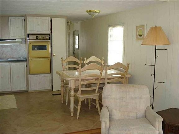 4th image of 167 Orange Harbor Dr