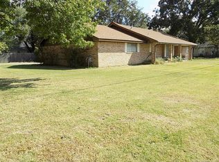 800 S Oliphant St, Holdenville, OK 74848