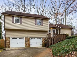 816 Reed Rd SE, Smyrna, GA 30082