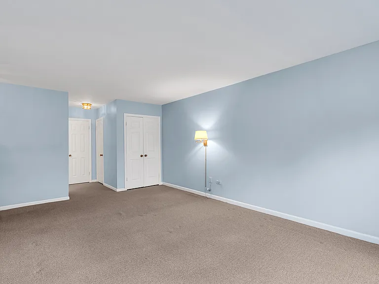 260 Prospect St #9 — Photo 26
