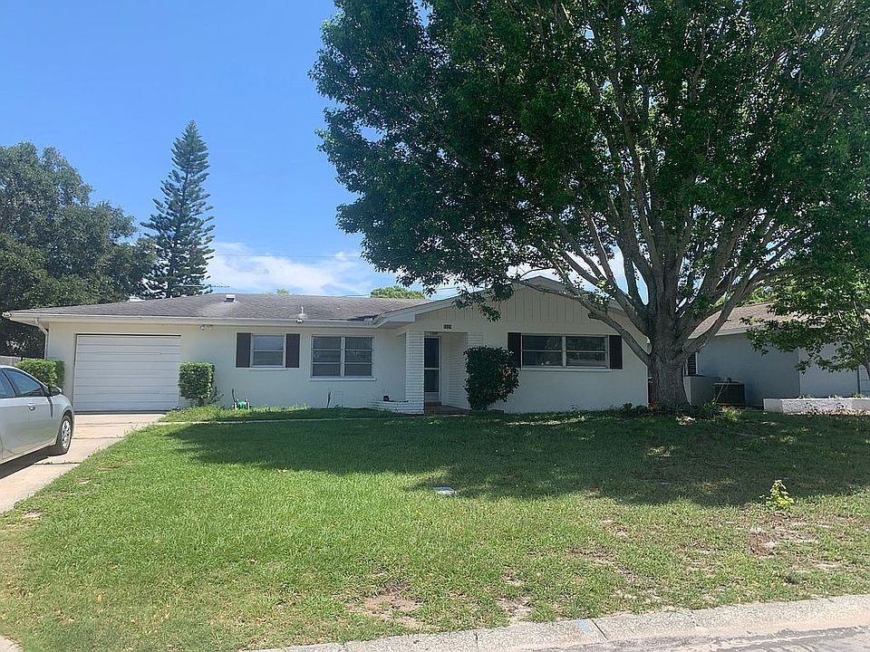 1st image of 1829 Lombardy Dr