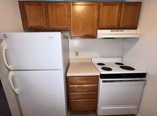 1919 University Dr #F, Cedar Falls, IA 50613