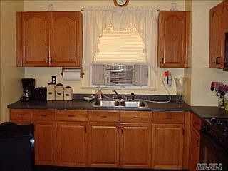 4th image of 117-16 199th St