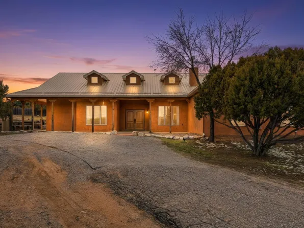 22 Camino Del Oriente, Tijeras, NM 87059