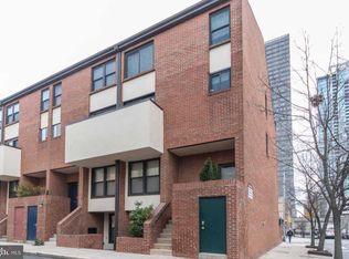 2049 Arch St APT A, Philadelphia, PA 19103