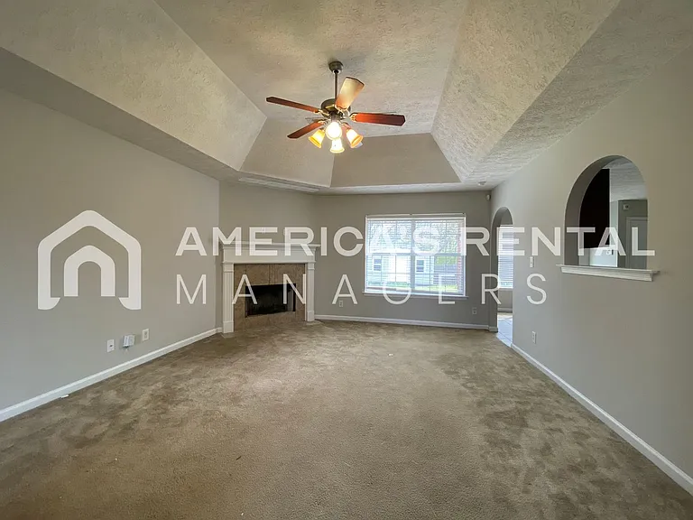 5773 Hammermill Loop — Photo 3