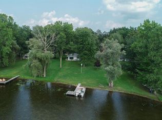 12266 Beech Dr, Brooklyn, MI 49230