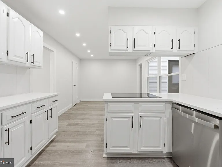 27 Parkside Cir — Photo 8