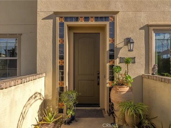 1007 El Paseo, Lake Forest, CA 92610