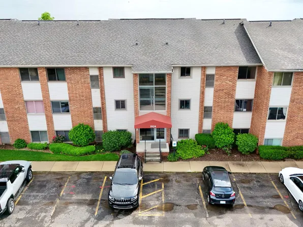 1924 Klingensmith Rd Unit 68B, Bloomfield Hills, MI 48302