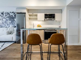 203 Jarvis St #1603, Toronto, ON M5B2C1