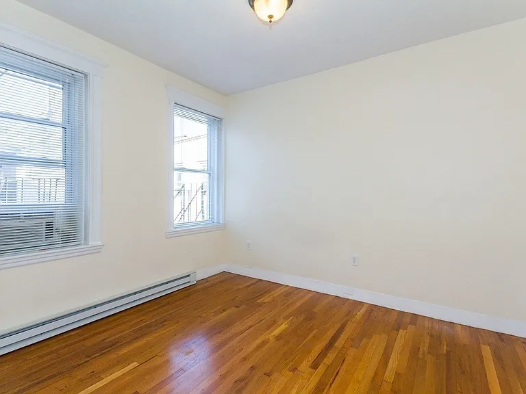 85 Park Dr #19 — Photo 9