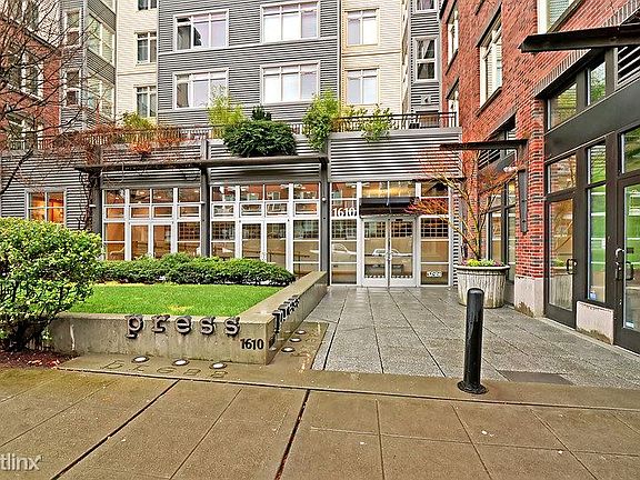3rd image of 1610 Belmont Ave APT 203