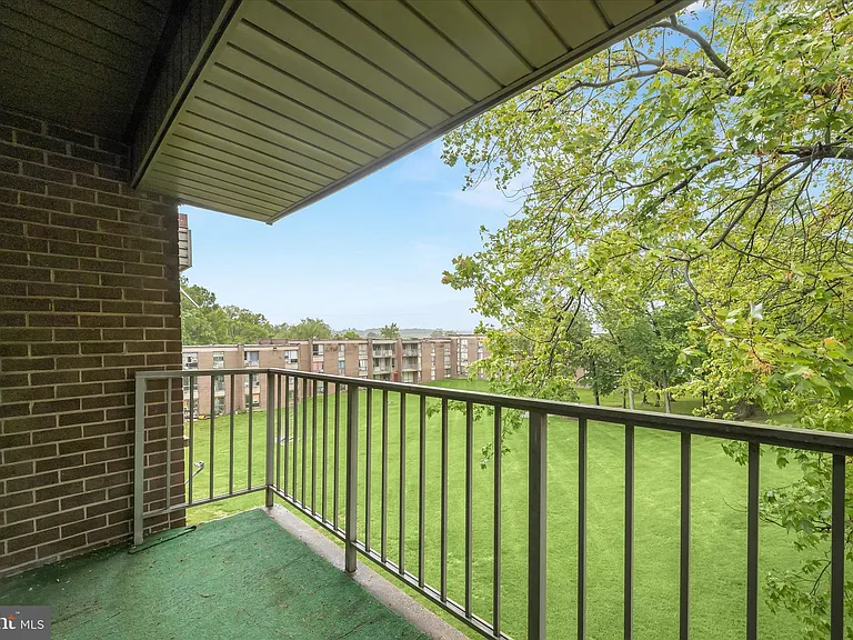7967 Riggs Rd #10 — Photo 27