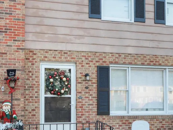 219 Brunswick Rd, Stephens City, VA 22655