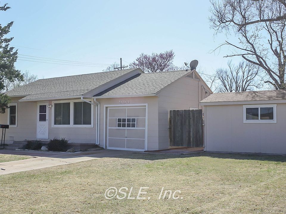 Great corner lot 