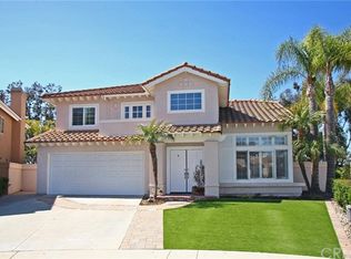 26545 Mikanos Dr, Mission Viejo, CA 92692