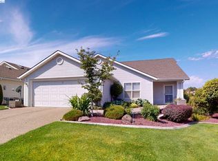 3404 S Irby St, Kennewick, WA 99337