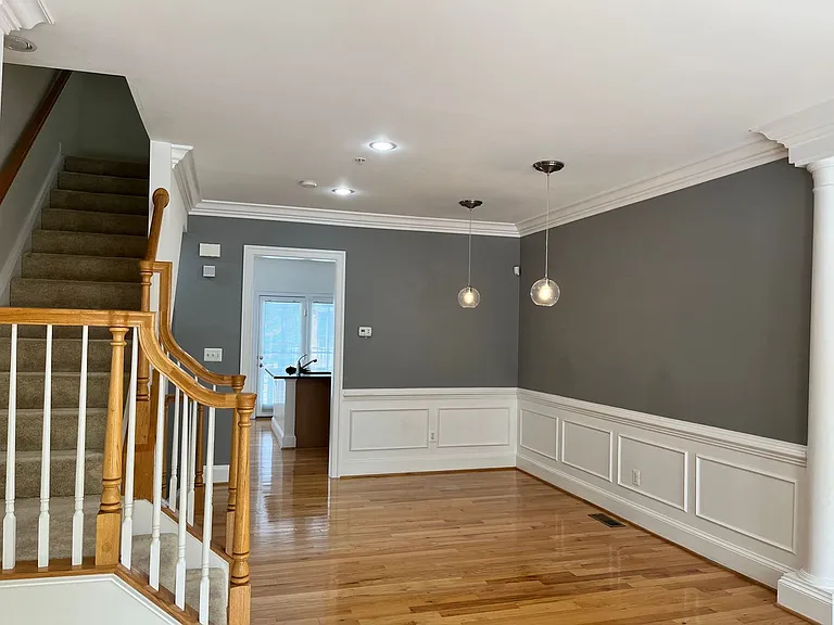 711 Carpenter Rd — Photo 5