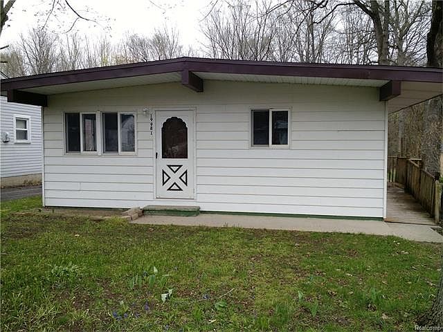 1st image of 19981 Crandell Ct