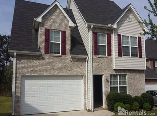 132 Palmetto St, Locust Grove, GA 30248