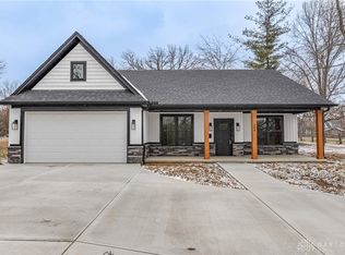 299 Eastline Dr, Middletown, OH 45044