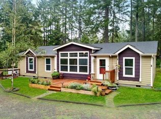 330 E Pinedirosa Rd, Union, WA 98592